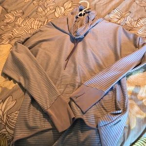 Mondetta cowl neck longsleve